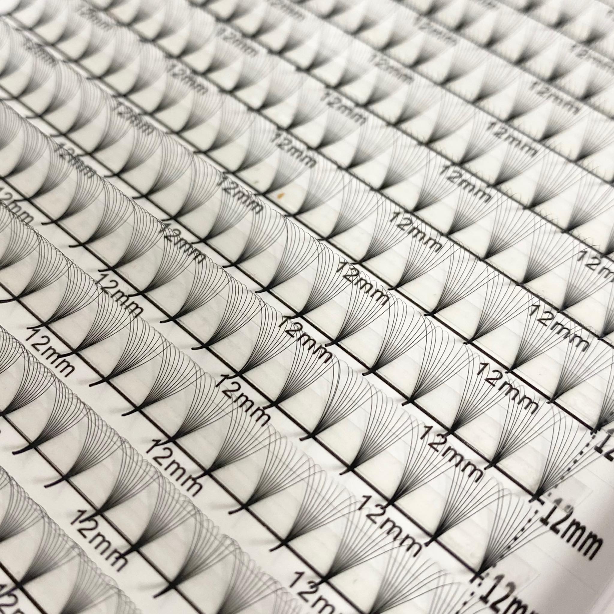 10D Premade Volume Faux Mink